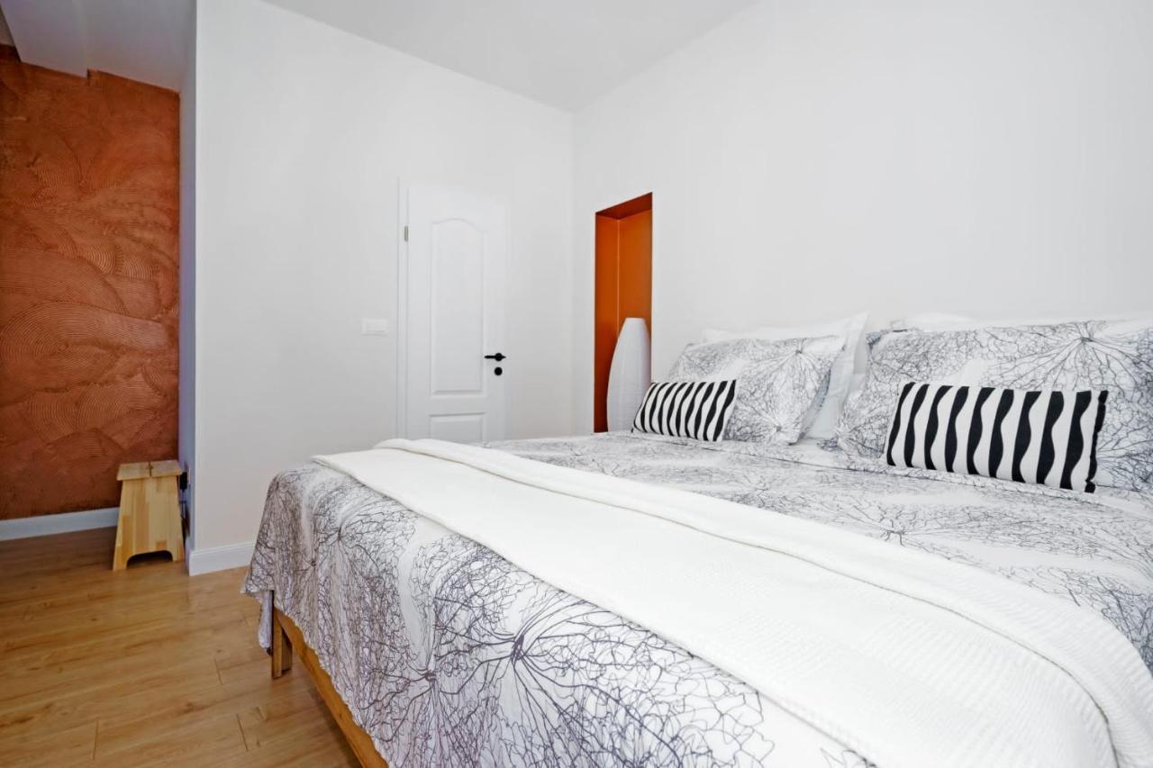 Justiniana Apartment คาชเตลา ภายนอก รูปภาพ